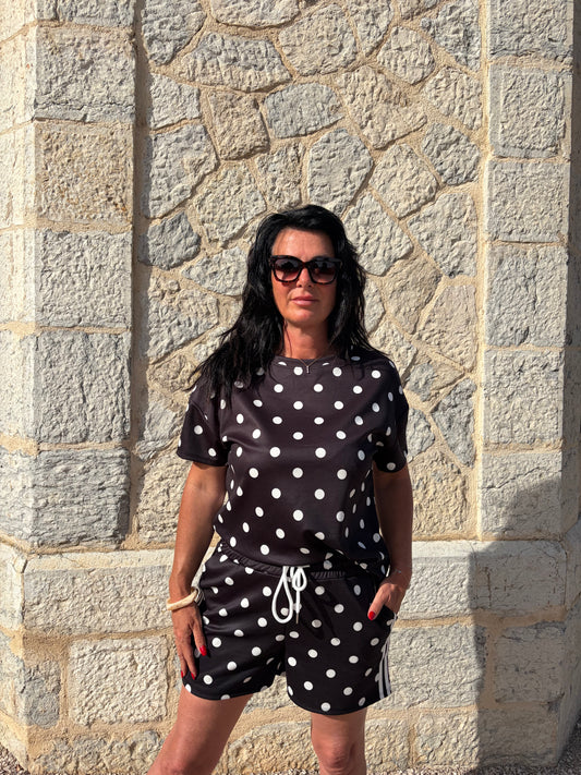 Ensemble short "Lina"